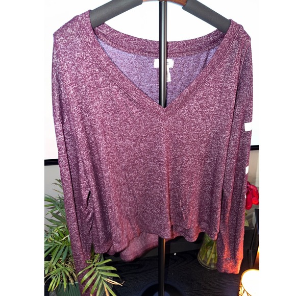 PINK Victoria's Secret Tops - PINK Victoria's Secret Marled Burgundy V Neck Pullover Lounge Athleisure Top M